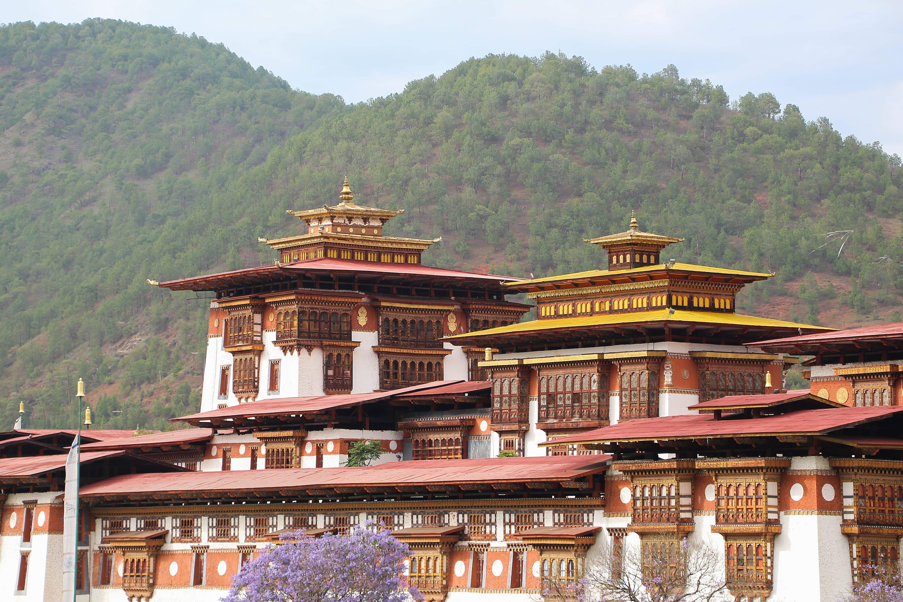 Punakha Dzong at the confluence of the Pho Chhu and Mo Chhu rivers, Bhutan